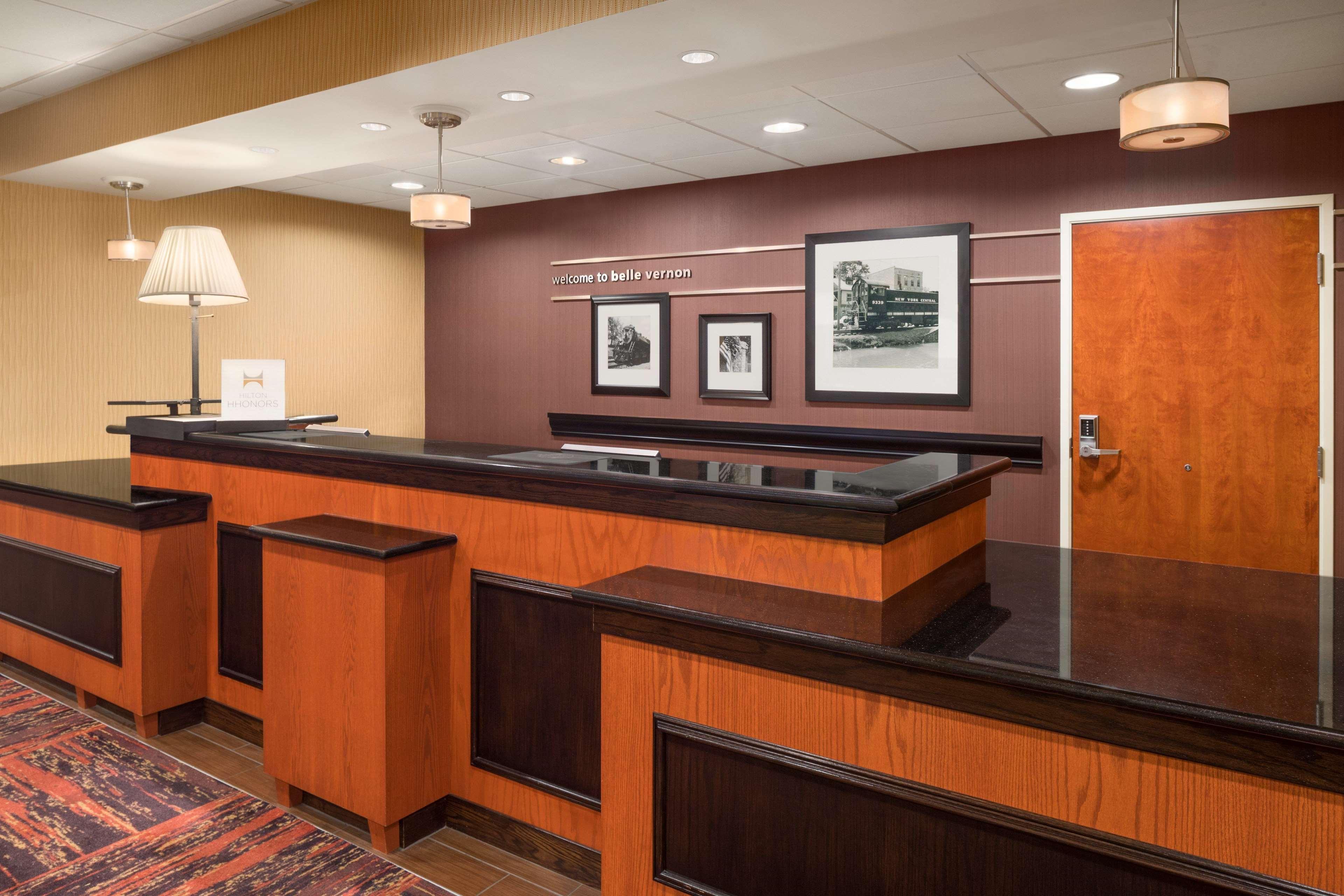 Hampton Inn Belle Vernon Exterior photo