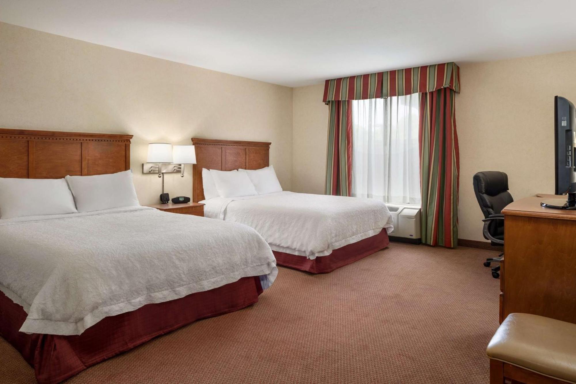 Hampton Inn Belle Vernon Exterior photo